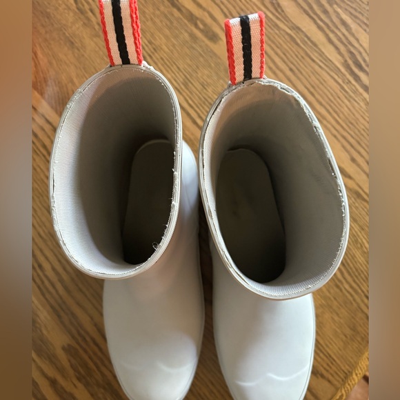 SOLD - Picture 6 of 8